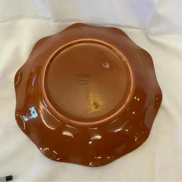 Ambiance Nanette Vacher FLEUR ROUGE Ruffled Centerpiece Bowl Plate - Picture 4 of 5